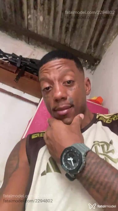 Acompanhante homem morena (o) de olhos pretos em Rio de Janeiro - Yagon