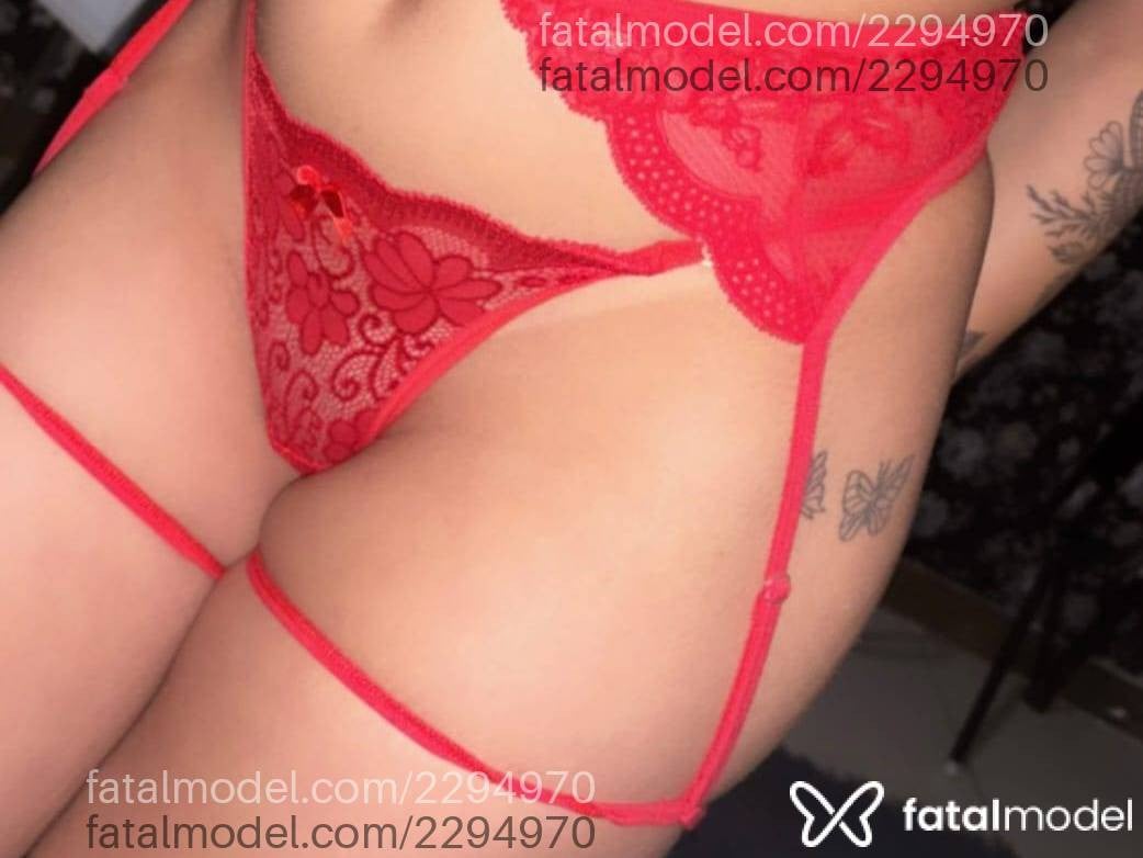 Acompanhante mulher morena (o) de olhos verdes - Vanessa