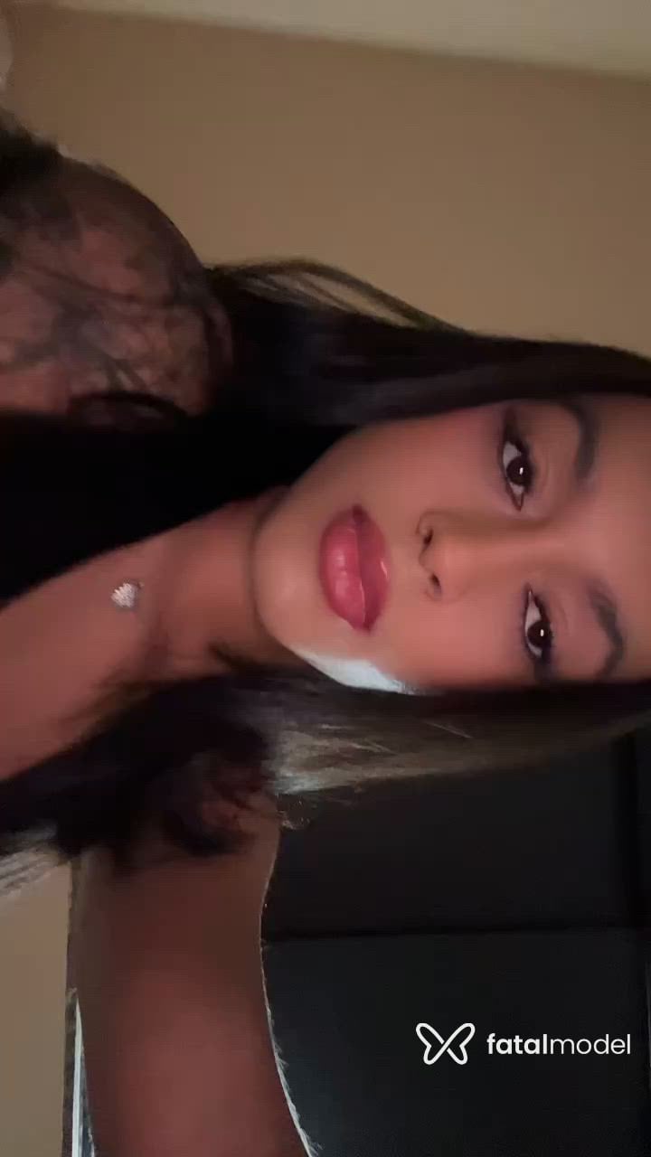 Acompanhante mulher trans morena (o) de olhos castanhos - Muniz Acompanhante mulher trans morena (o) de olhos castanhos - Muniz