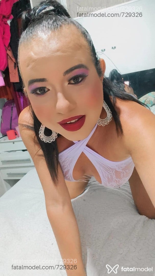 Acompanhante travesti morena (o) de olhos pretos em Anápolis Acompanhante travesti morena (o) de olhos pretos em Anápolis - Letícia