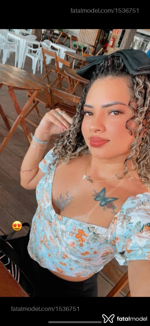 Acompanhante mulher loira (o) de olhos mel em Macapá Acompanhante mulher loira (o) de olhos mel em Macapá - Bianca