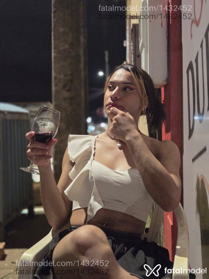 Acompanhante mulher trans morena (o) de olhos castanhos em Porto Velho - Eduarda Cristina