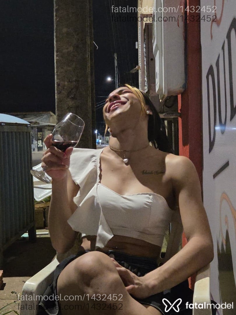 Acompanhante mulher trans morena (o) de olhos castanhos em Porto Velho - Eduarda Cristina
