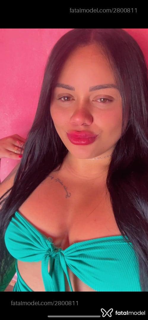 Acompanhante mulher morena (o) de olhos mel em Lagoa da Prata Acompanhante mulher morena (o) de olhos mel em Lagoa da Prata - Glaucia