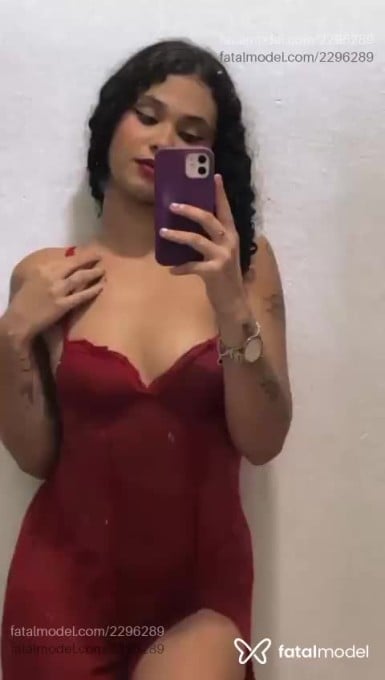 Acompanhante mulher morena (o) de olhos castanhos em Três Lagoas - Emilly Santos