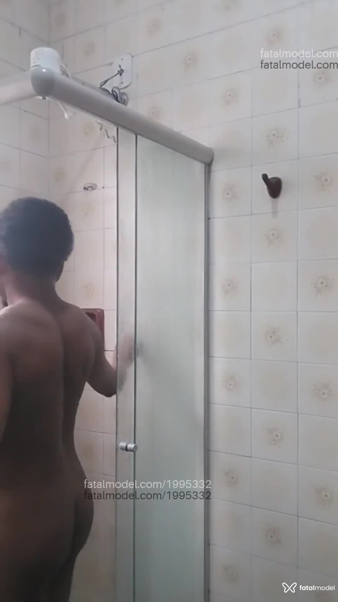 Acompanhante homem trans com cabelo castanho de olhos pretos em Guarulhos Acompanhante homem trans com cabelo castanho de olhos pretos em Guarulhos - Igor Greludo