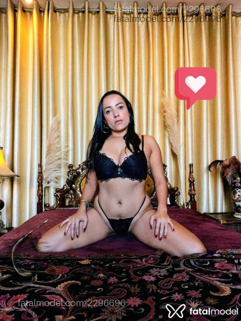 Acompanhante mulher morena (o) de olhos castanhos em Marechal Cândido Rondon - Bella Linz