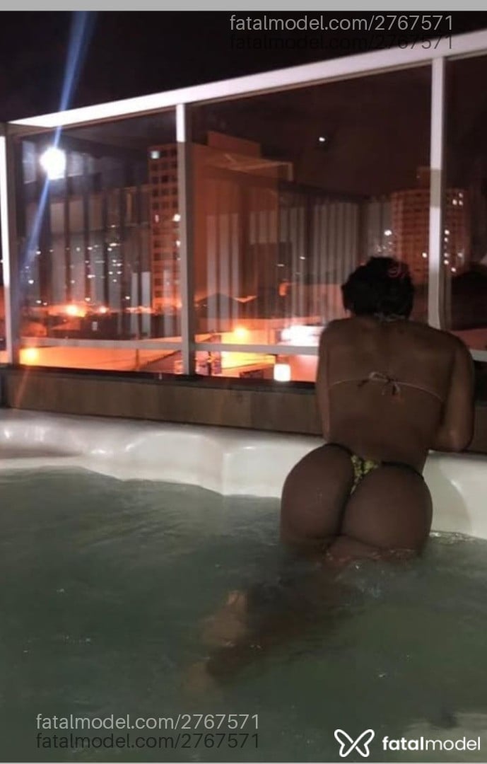 Acompanhante mulher trans morena (o) de olhos pretos em Brasília - Kiraa