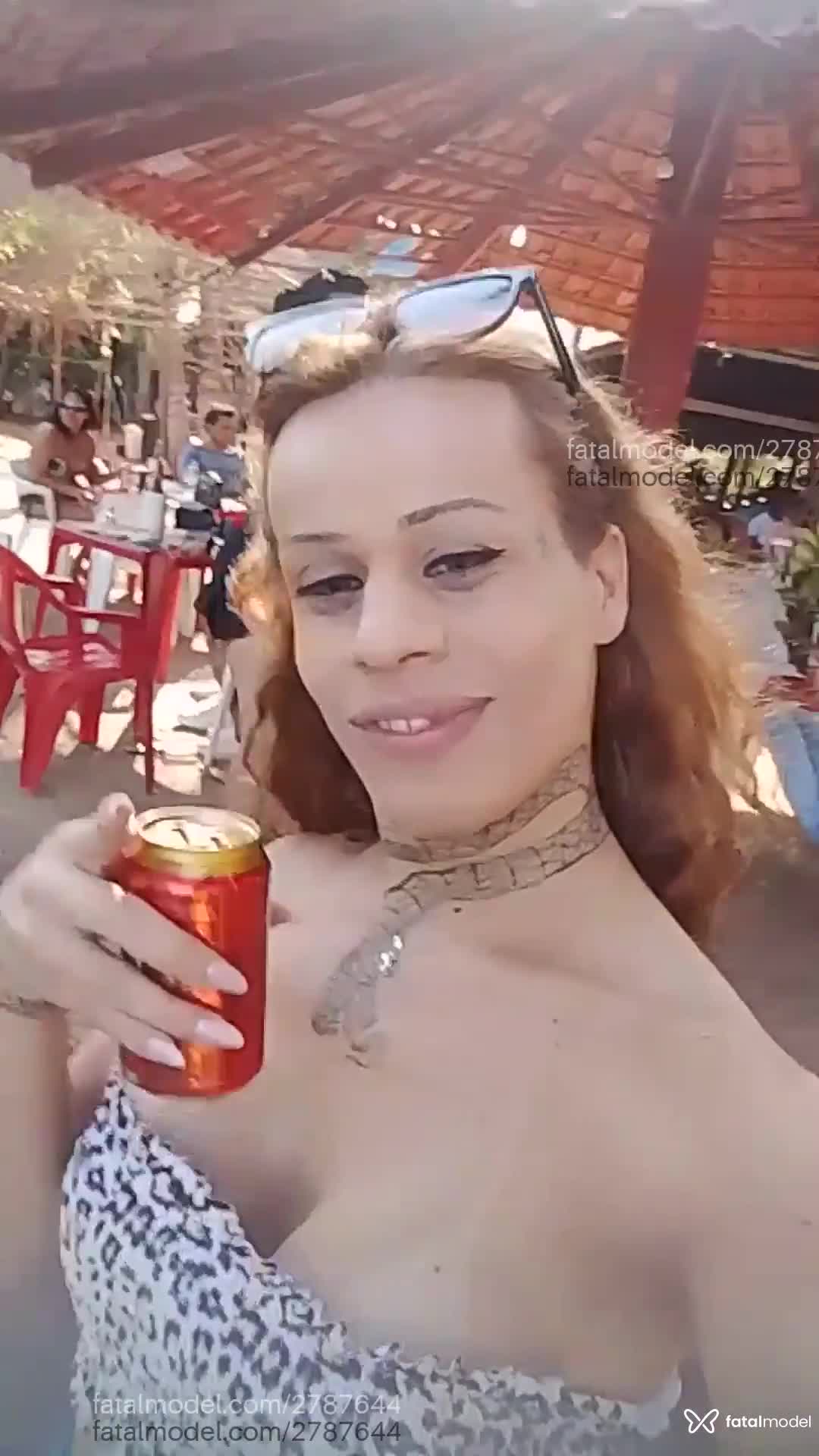 Acompanhante mulher trans ruiva (o) de olhos azuis em Americana - Sabrina