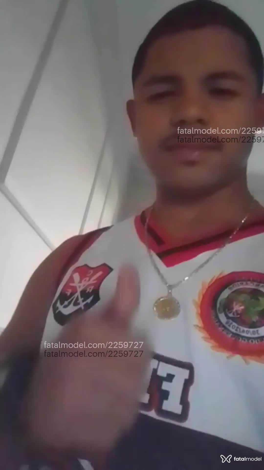 Acompanhante homem morena (o) de olhos castanhos em São Paulo Acompanhante homem morena (o) de olhos castanhos em São Paulo - Lucas Ribeiro