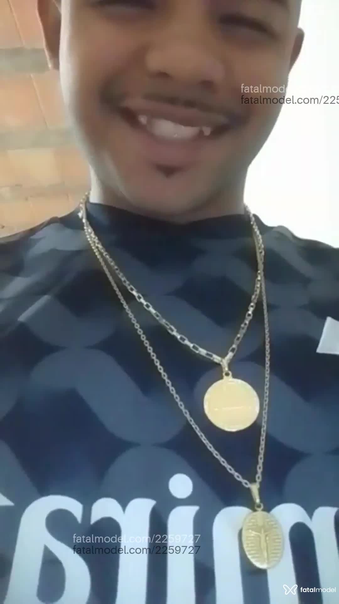 Acompanhante homem morena (o) de olhos castanhos em São Paulo Acompanhante homem morena (o) de olhos castanhos em São Paulo - Lucas Ribeiro
