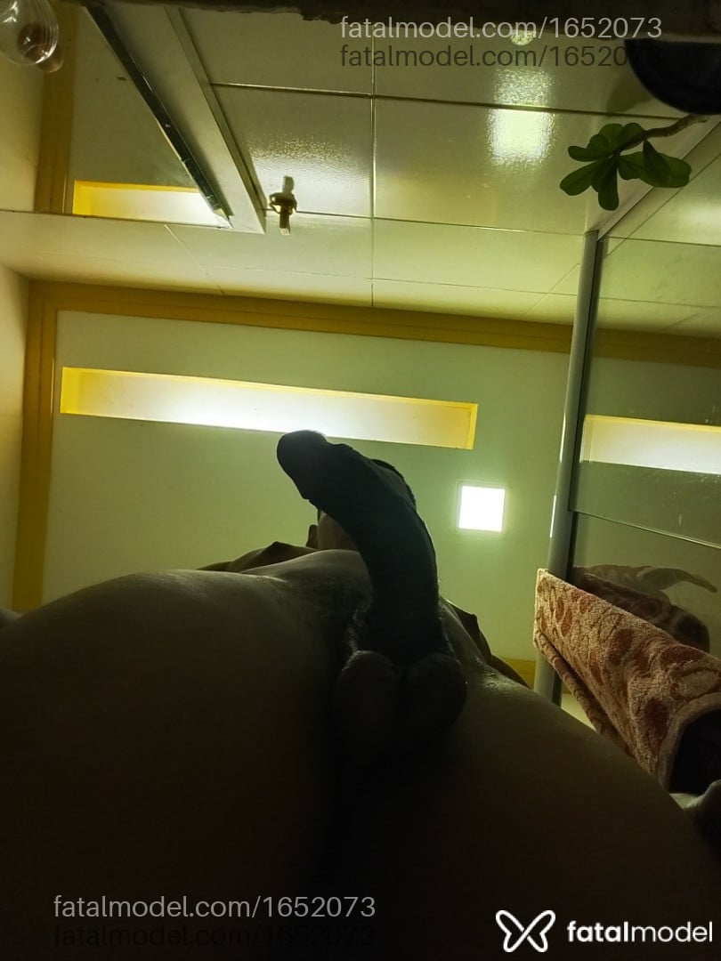 Acompanhante homem morena (o) de olhos pretos em Camaçari Acompanhante homem morena (o) de olhos pretos em Camaçari - Walf