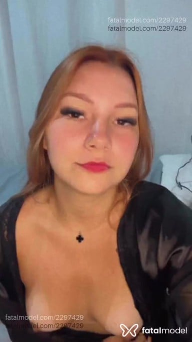 Acompanhante mulher ruiva (o) de olhos castanhos em Bragança Paulista - Isabella Garcia