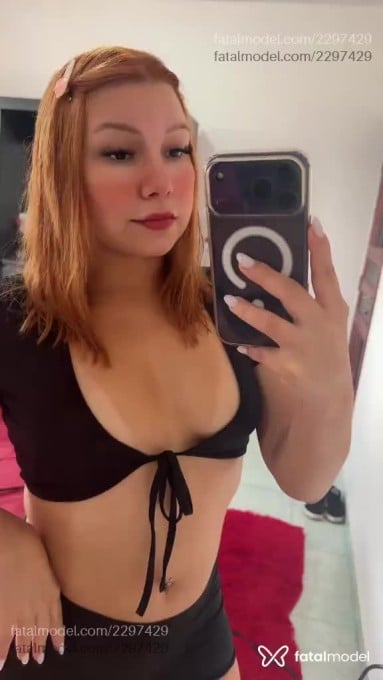 Acompanhante mulher ruiva (o) de olhos castanhos em Bragança Paulista - Isabella Garcia