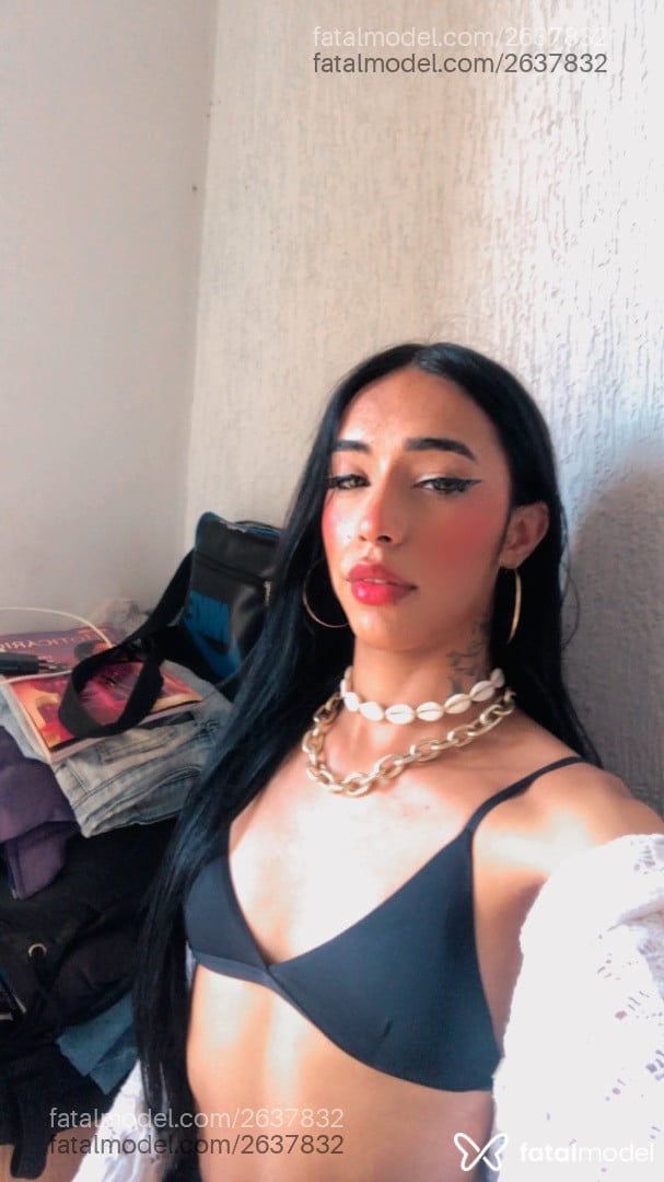 Acompanhante mulher trans morena (o) de olhos castanhos em Araranguá - Daphne