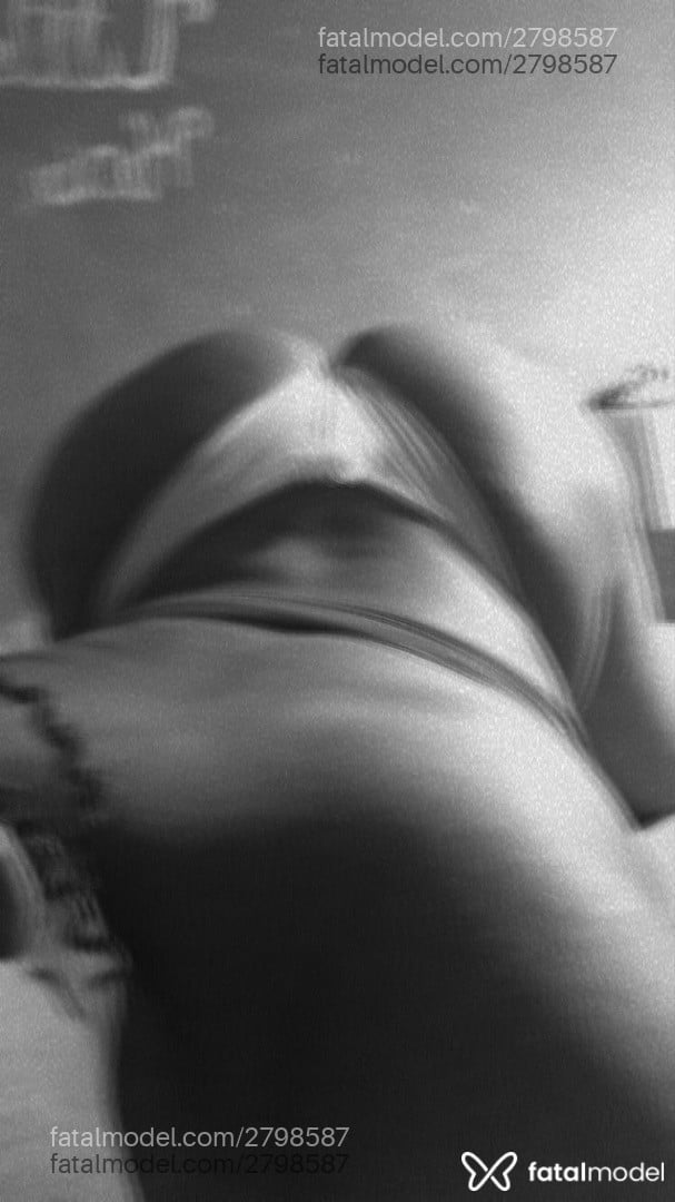 Acompanhante mulher trans morena (o) de olhos castanhos em Diadema - Licyfatal