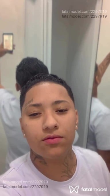 Acompanhante mulher morena (o) de olhos castanhos em São Paulo - Larissa