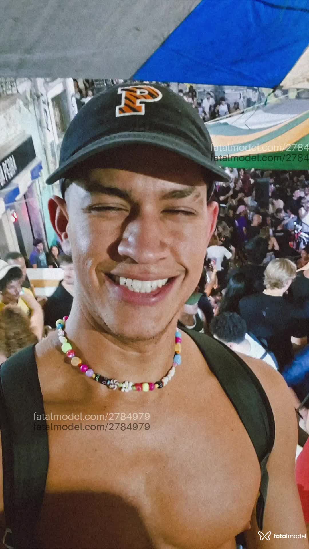 Acompanhante homem com cabelo castanho de olhos verdes em Rio de Janeiro - Ofbrazilianguy