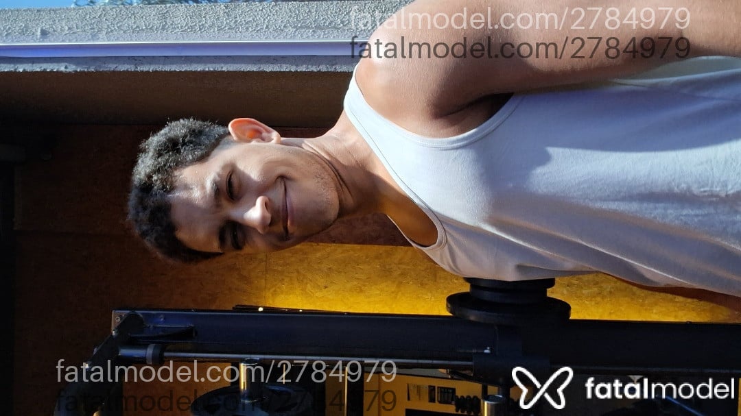 Acompanhante homem com cabelo castanho de olhos verdes em Rio de Janeiro - Ofbrazilianguy