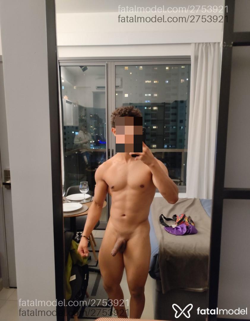 Acompanhante homem com cabelo castanho de olhos castanhos em Uberlândia - Douggostoso