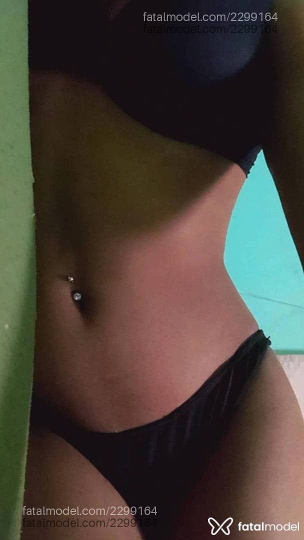 Acompanhante mulher trans morena (o) de olhos castanhos em Goiânia - Docinhooo