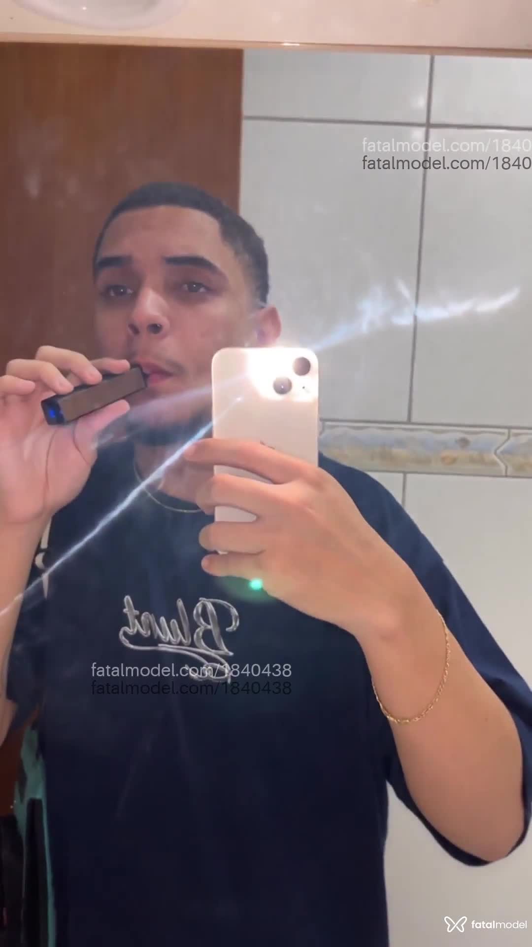 Acompanhante homem morena (o) de olhos castanhos - Paulo Acompanhante homem morena (o) de olhos castanhos - Paulo