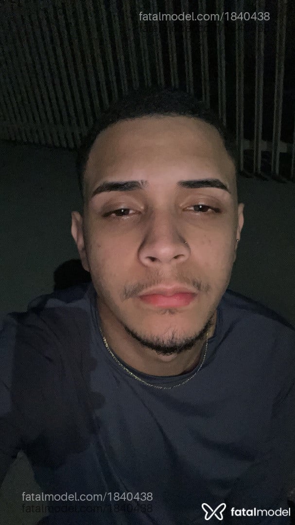 Acompanhante homem morena (o) de olhos castanhos - Paulo Acompanhante homem morena (o) de olhos castanhos - Paulo