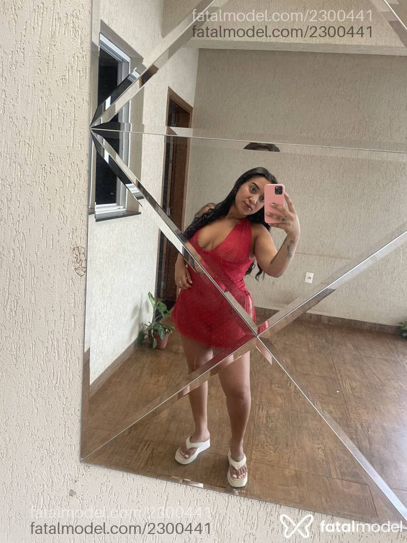 Acompanhante mulher morena (o) de olhos castanhos em Sertãozinho - Leticia