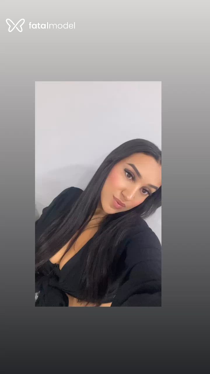 Acompanhante mulher morena (o) de olhos castanhos - Leticia Acompanhante mulher morena (o) de olhos castanhos - Leticia