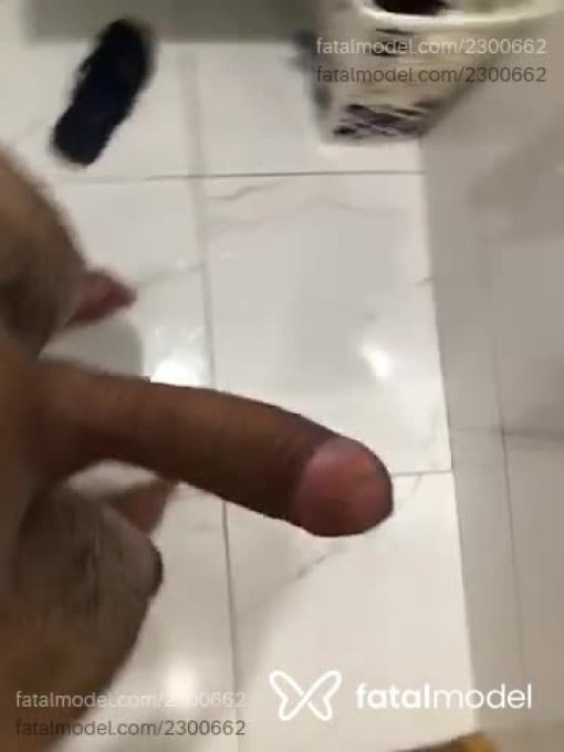 Acompanhante homem morena (o) de olhos castanhos em Maringá Acompanhante homem morena (o) de olhos castanhos em Maringá - Ksdc