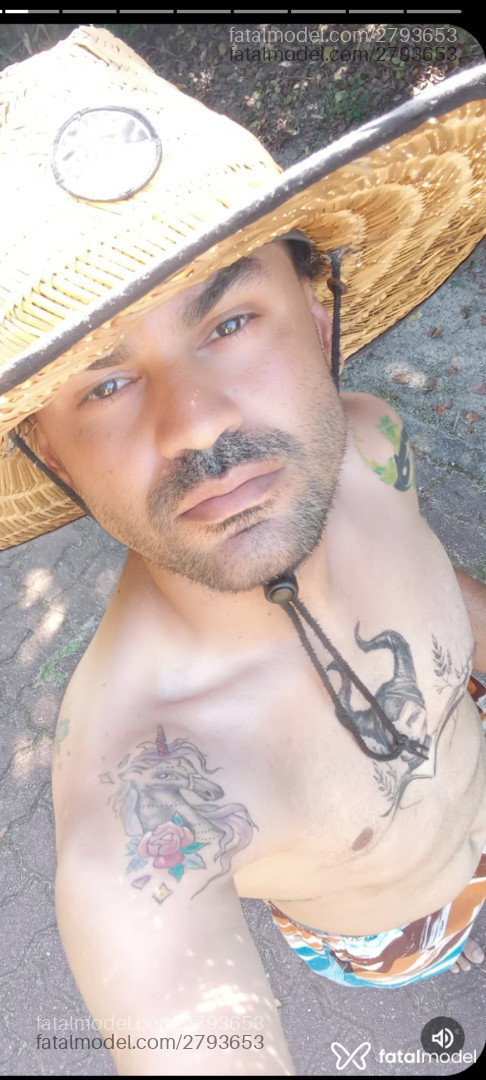 Acompanhante homem morena (o) de olhos castanhos - Gael Santos Acompanhante homem morena (o) de olhos castanhos - Gael Santos