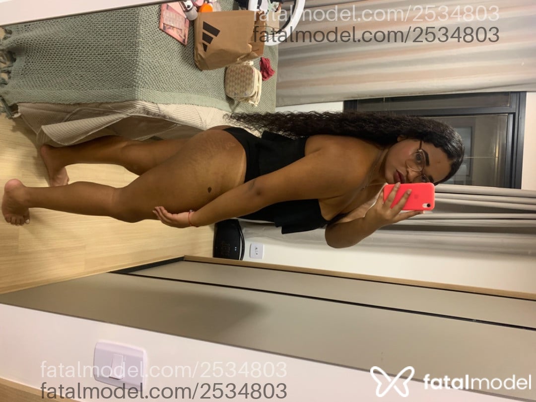 Acompanhante mulher trans morena (o) de olhos pretos em Rio de Janeiro - Anna Júlia