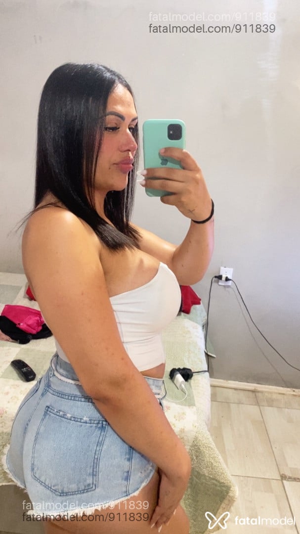 Acompanhante mulher trans morena (o) de olhos castanhos em Balneário Camboriú - Ysabella Portela