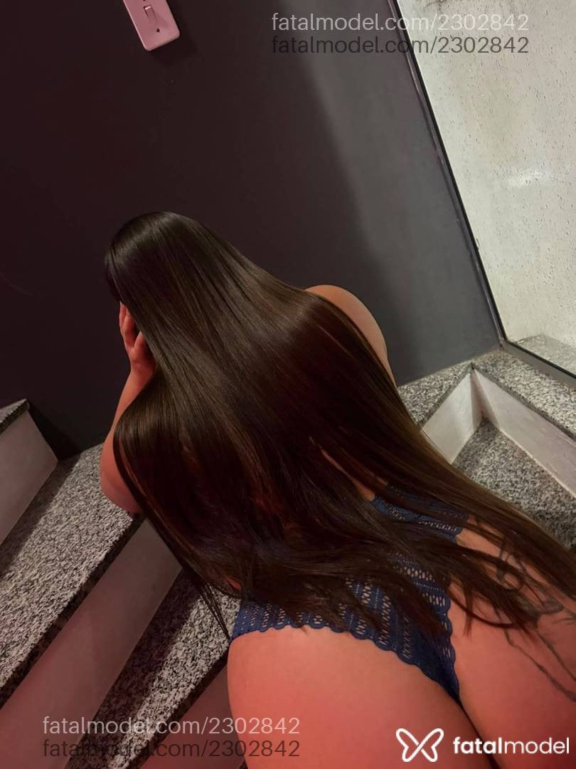 Acompanhante mulher morena (o) de olhos mel - Lauren Bww