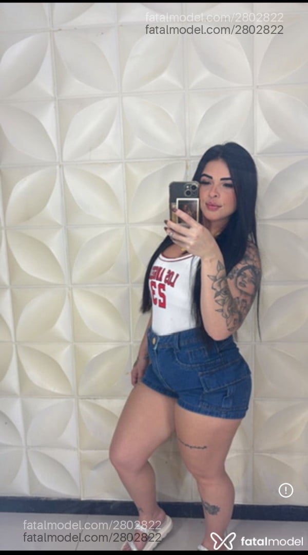 Acompanhante mulher morena (o) de olhos castanhos em Balneário Camboriú - Thaina Costa