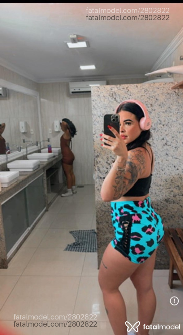 Acompanhante mulher morena (o) de olhos castanhos em Balneário Camboriú - Thaina Costa