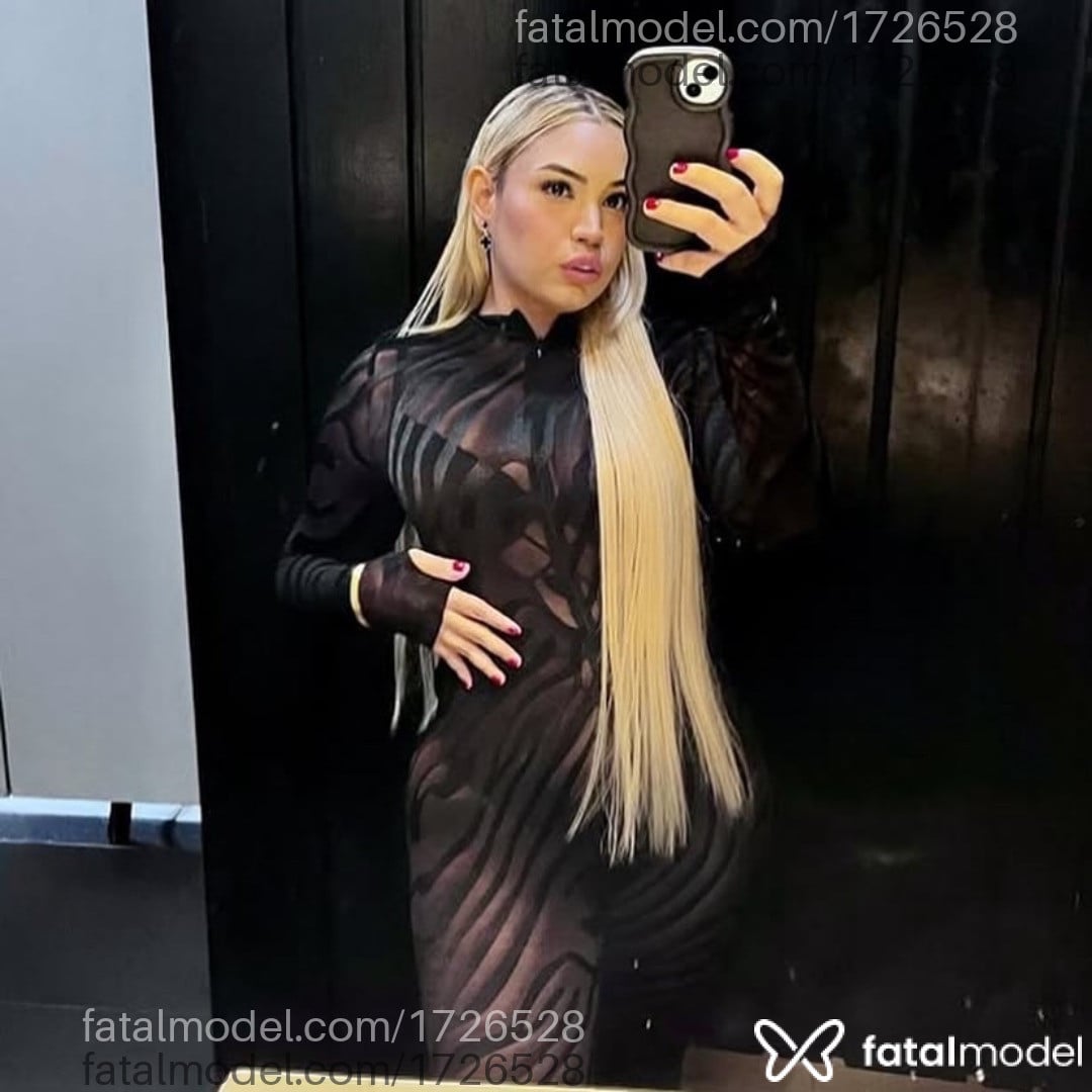 Acompanhante mulher loira (o) de olhos pretos em Tianguá Acompanhante mulher loira (o) de olhos pretos em Tianguá - Luna Bittencourt