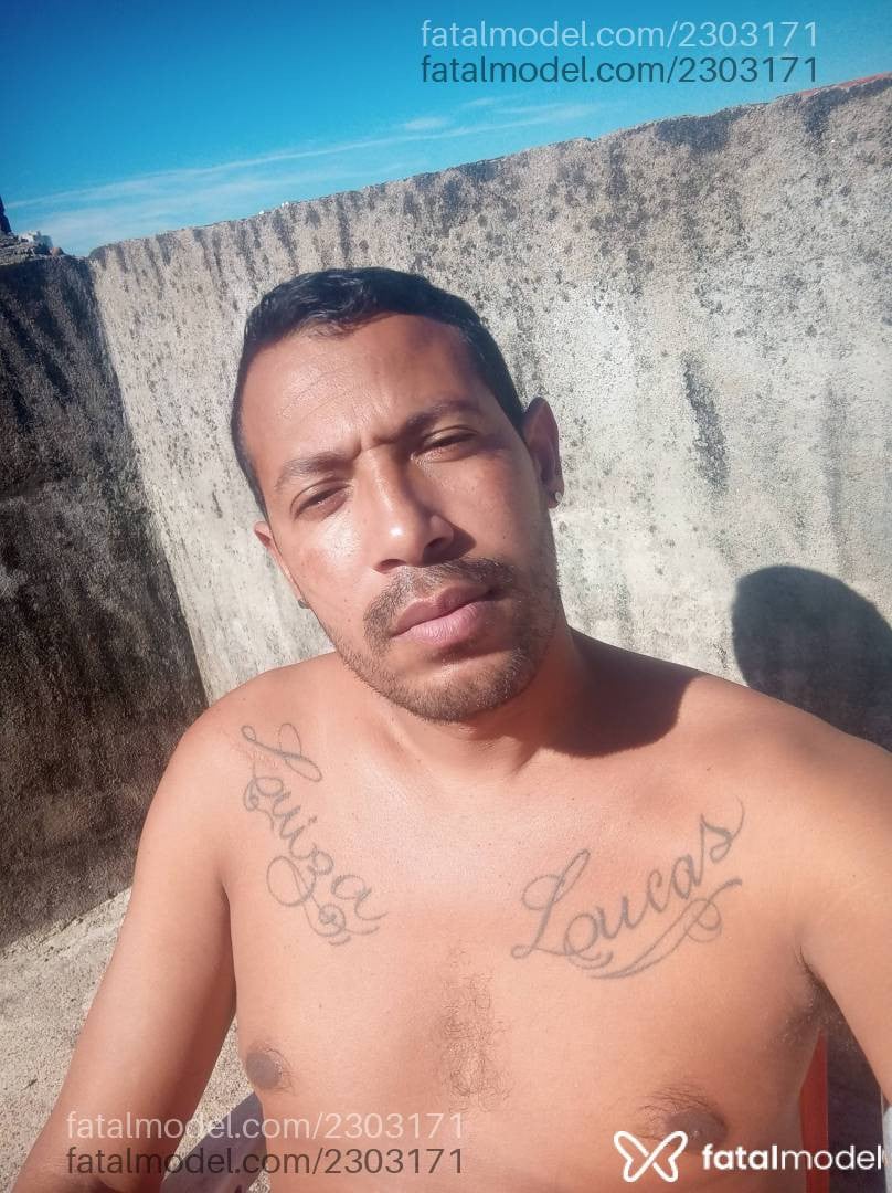 Acompanhante homem morena (o) de olhos pretos em Virtual - Leandro