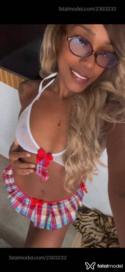 Acompanhante mulher morena (o) de olhos castanhos em São Paulo - Maluzinha