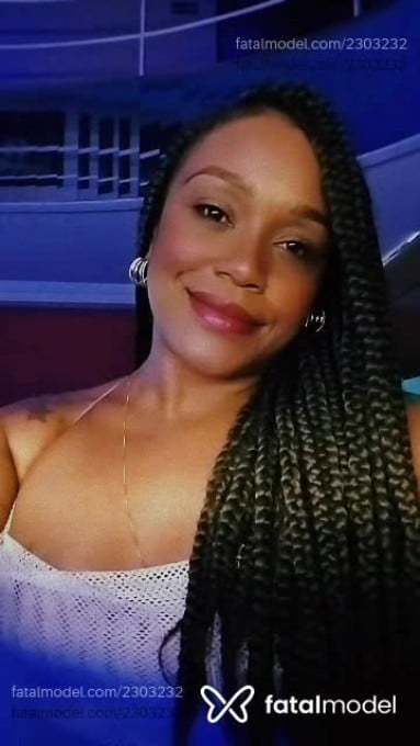 Acompanhante mulher morena (o) de olhos castanhos em São Paulo - Maluzinha
