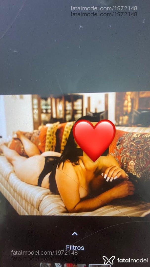 Acompanhante mulher com cabelo castanho de olhos pretos em Londrina - Margarida