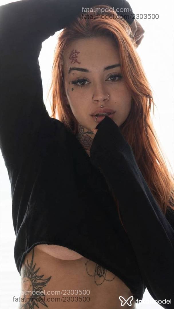 Acompanhante mulher ruiva (o) de olhos castanhos em Guarapari - Lua Bentez