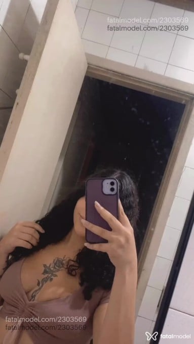 Acompanhante mulher morena (o) de olhos castanhos em Pinhais Acompanhante mulher morena (o) de olhos castanhos em Pinhais - Jade Almeida