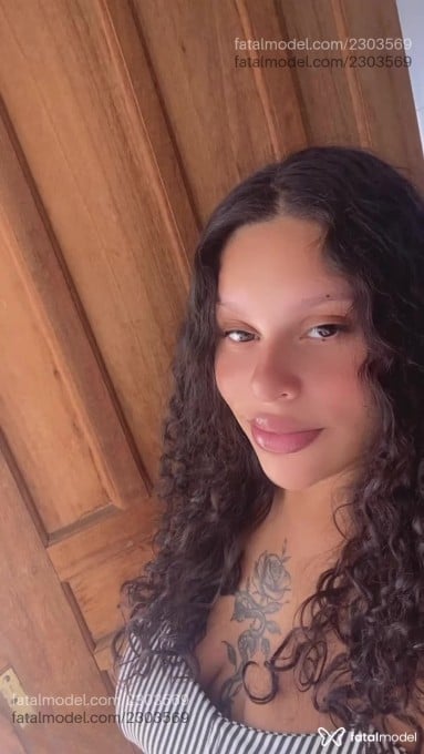 Acompanhante mulher morena (o) de olhos castanhos em Pinhais Acompanhante mulher morena (o) de olhos castanhos em Pinhais - Jade Almeida