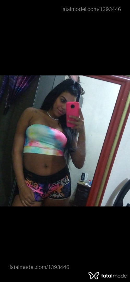 Acompanhante mulher morena (o) de olhos castanhos em Canoas - Pocah