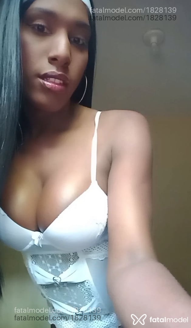 Acompanhante mulher trans morena (o) de olhos pretos em Diadema Acompanhante mulher trans morena (o) de olhos pretos em Diadema - Morenatransex