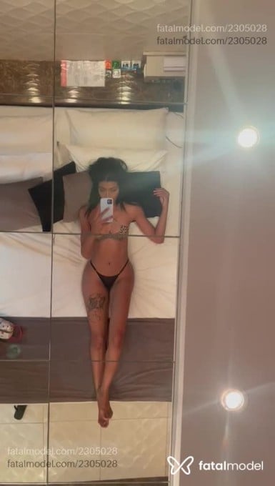 Acompanhante mulher morena (o) de olhos pretos em São Paulo - Ana ísis