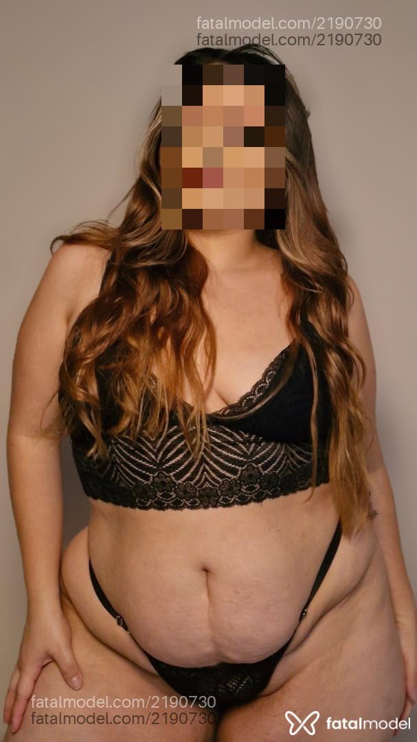 Acompanhante mulher com cabelo castanho de olhos pretos em São Paulo - Emy Sofia