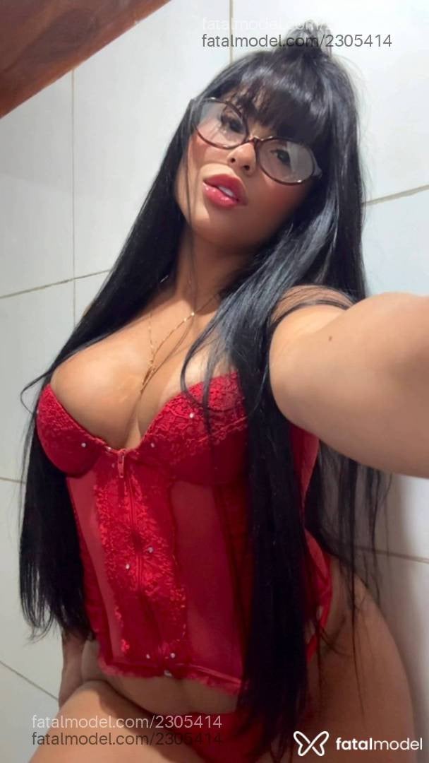 Acompanhante mulher morena (o) de olhos castanhos - Bianca Tavares