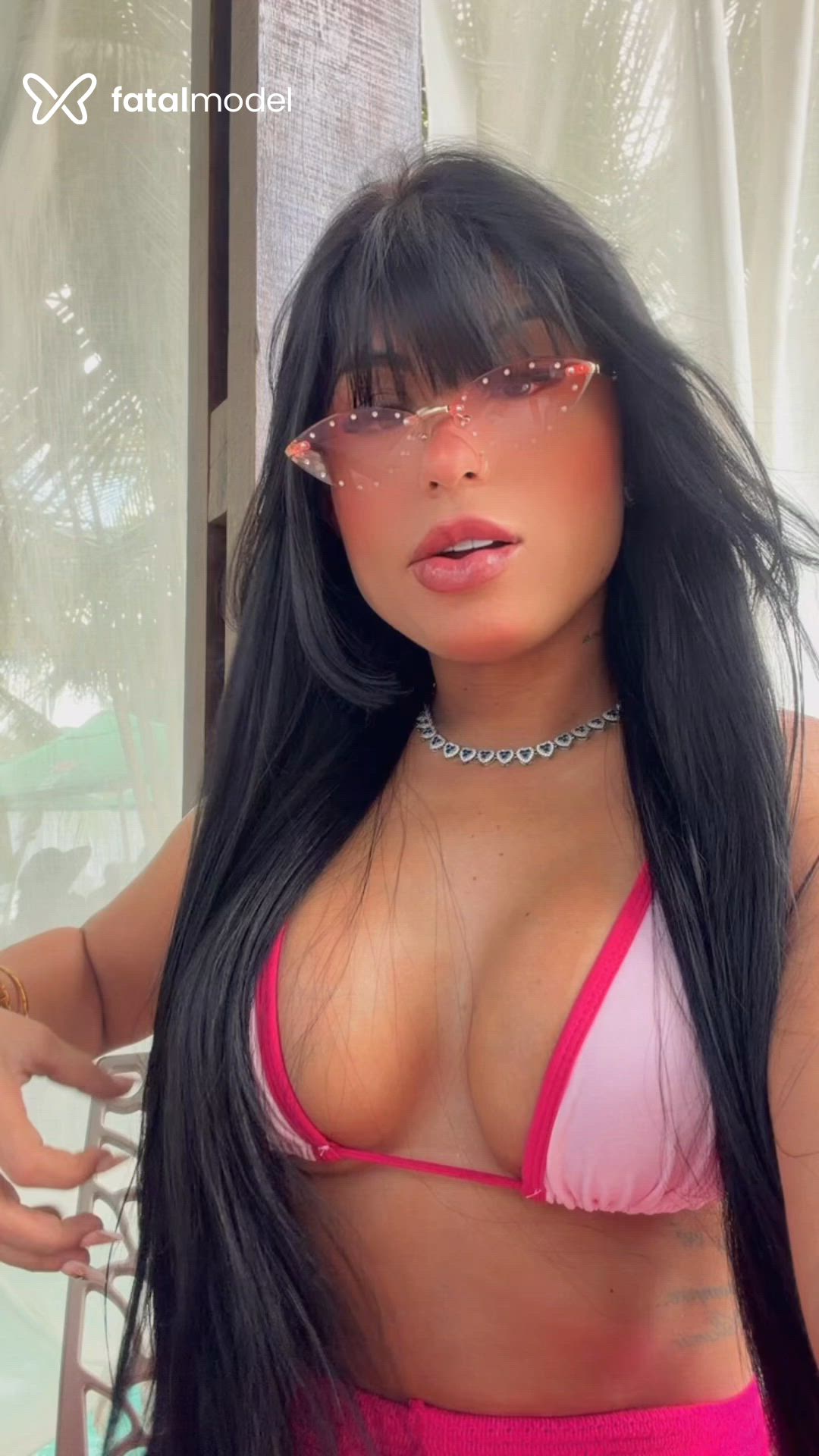 Acompanhante mulher morena (o) de olhos castanhos - Bianca Tavares Acompanhante mulher morena (o) de olhos castanhos - Bianca Tavares